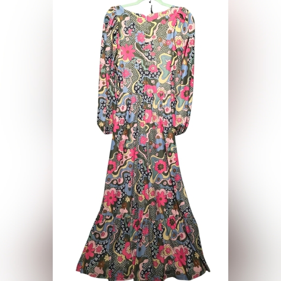 Smith & Queen Floral Maxi Dress with Multicolor Flpral Pattern Small PTP 17 - Picture 3 of 4